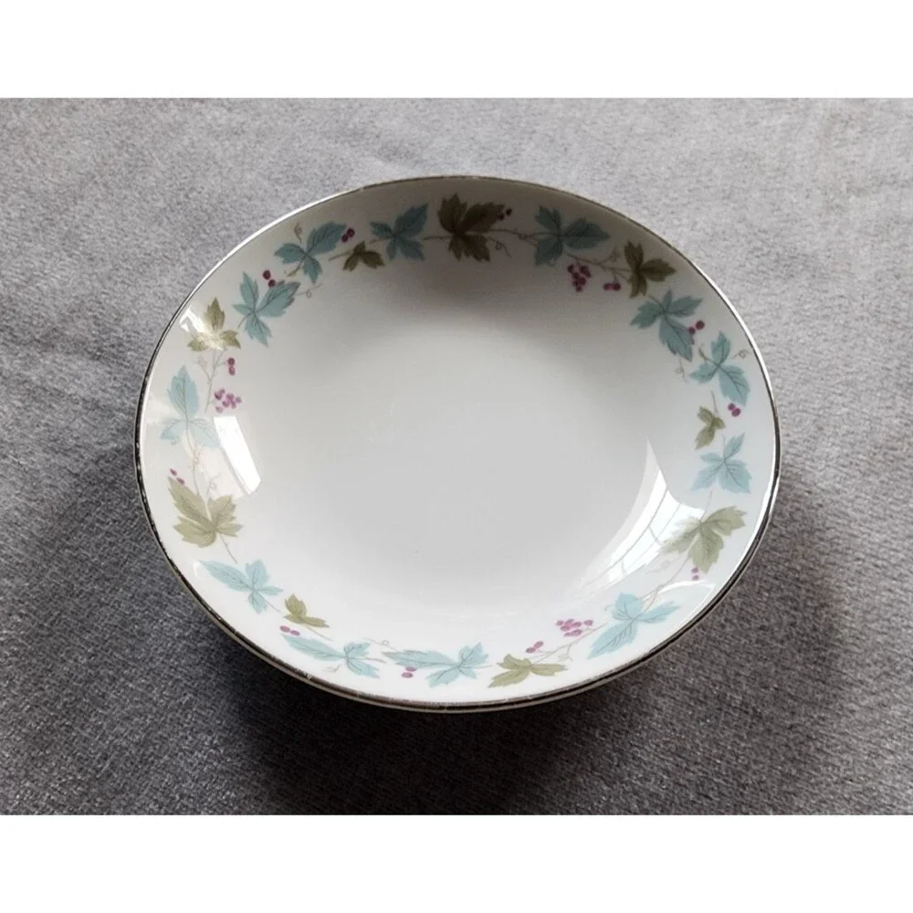 Vintage Fine China Japan 6701 Serving Bowl Floral Gold Trim Dish
